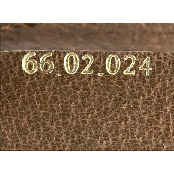 Gucci Beige and Brown Monogram Shoulder Bag - Picture 10 of 11